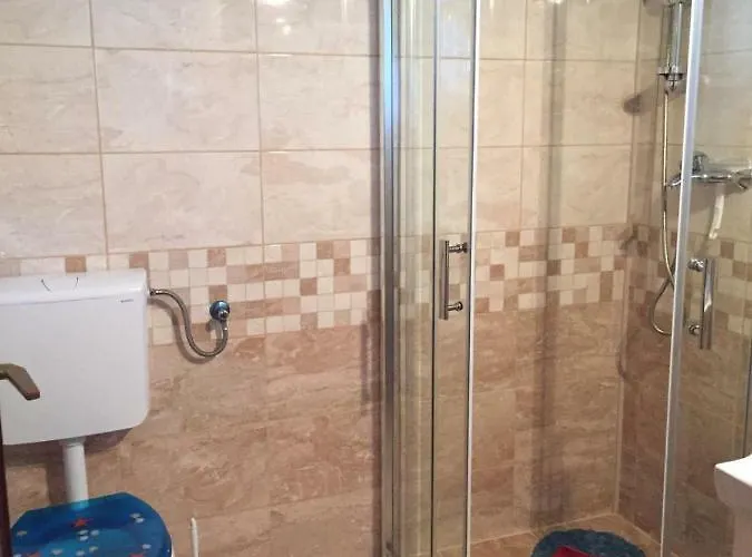 Atila Damir Apartamento Omiš