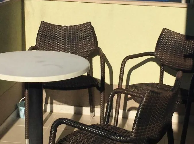 Apartamento Atila Damir Omiš